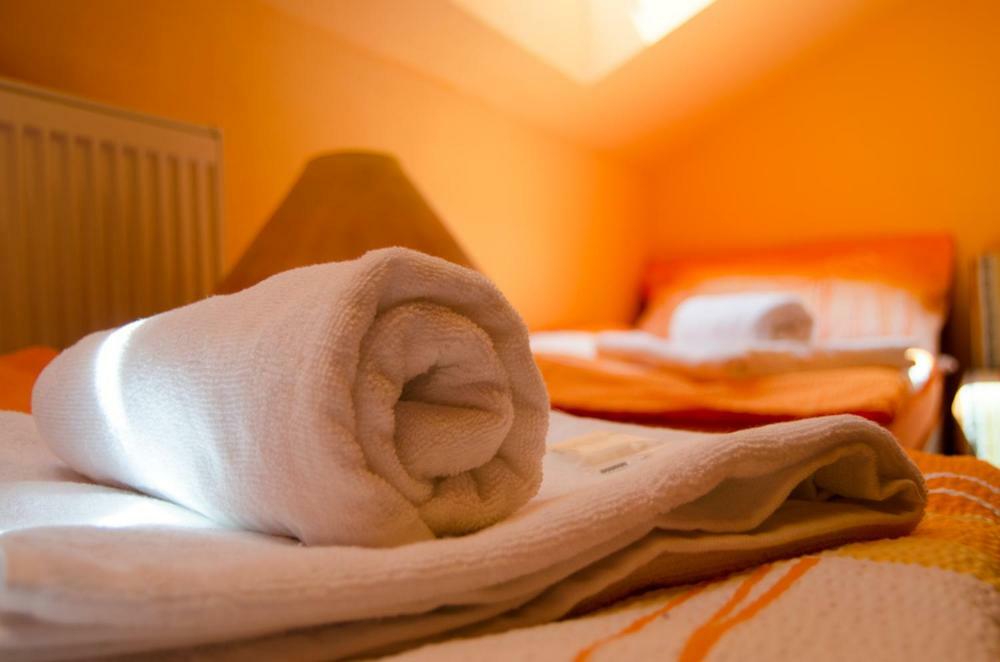 Penzion Vinarna U Hroznu Hotel Veselí nad Moravou Exterior foto